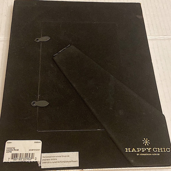 Johnathan Adler Happy Chic White Bubble Texture 4 x 6 Picture Frame. - Picture 4 of 7